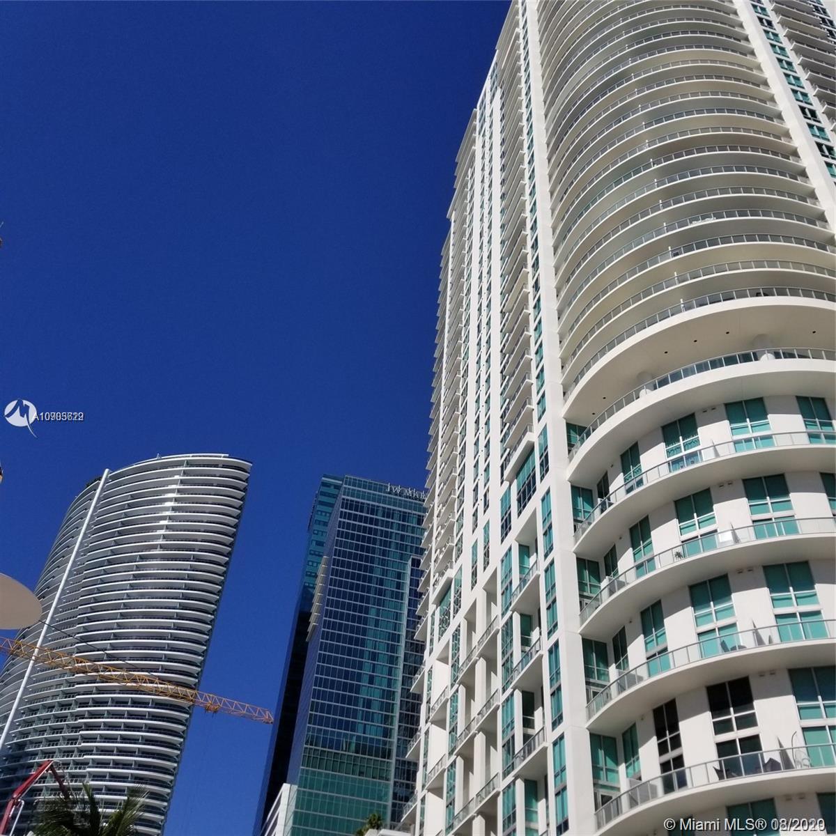 300 S Biscayne Blvd #L-812, Miami, FL 33131