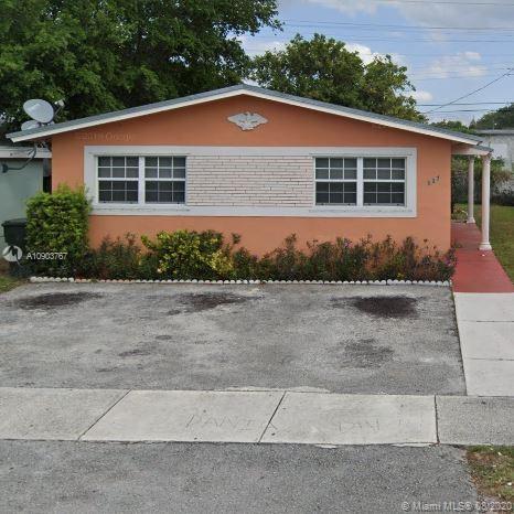 337 Phippen Waiters Rd, Dania Beach, FL 33004