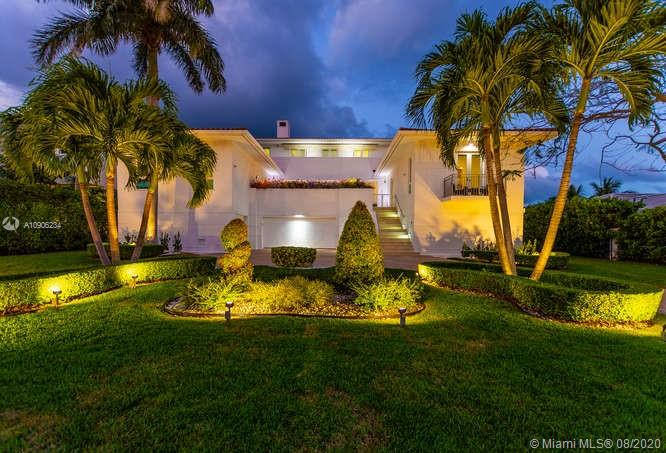 6901 Sunrise Pl, Coral Gables, FL 33133