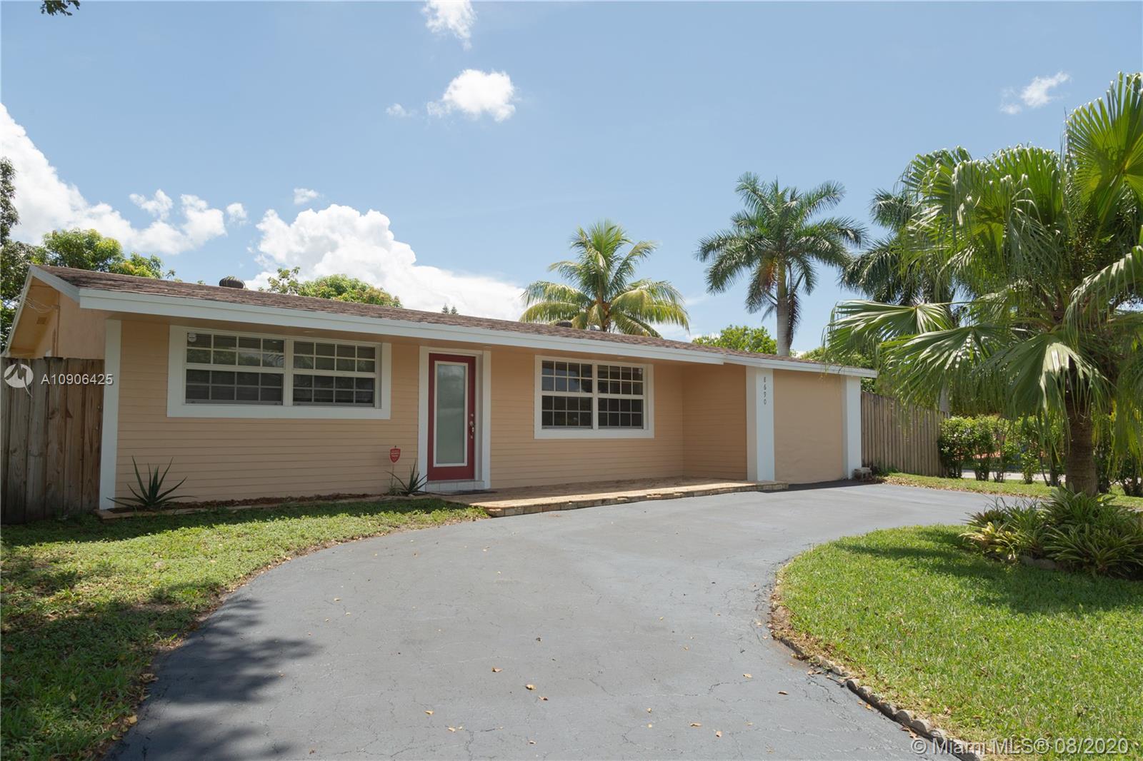 8690 NW 28th St, Sunrise, FL 33322