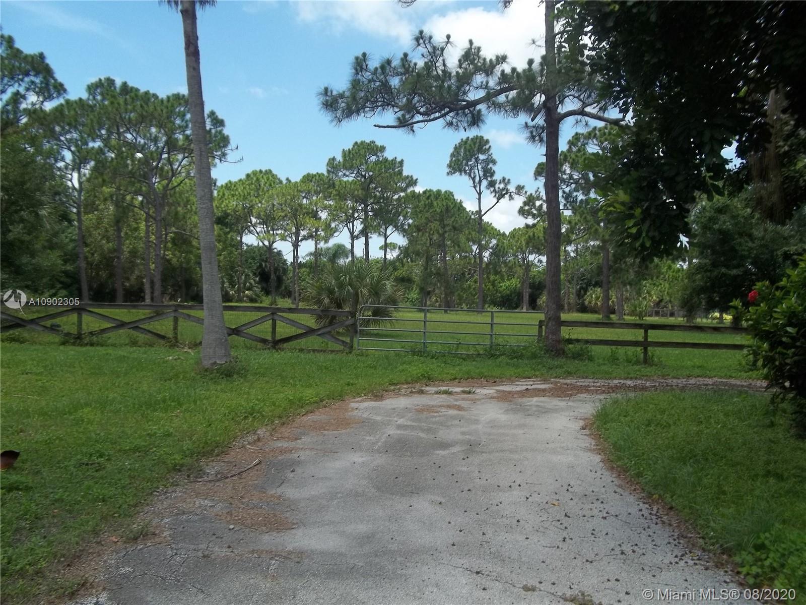 Stuart, FL 34997,2286 SW Ranch Trail