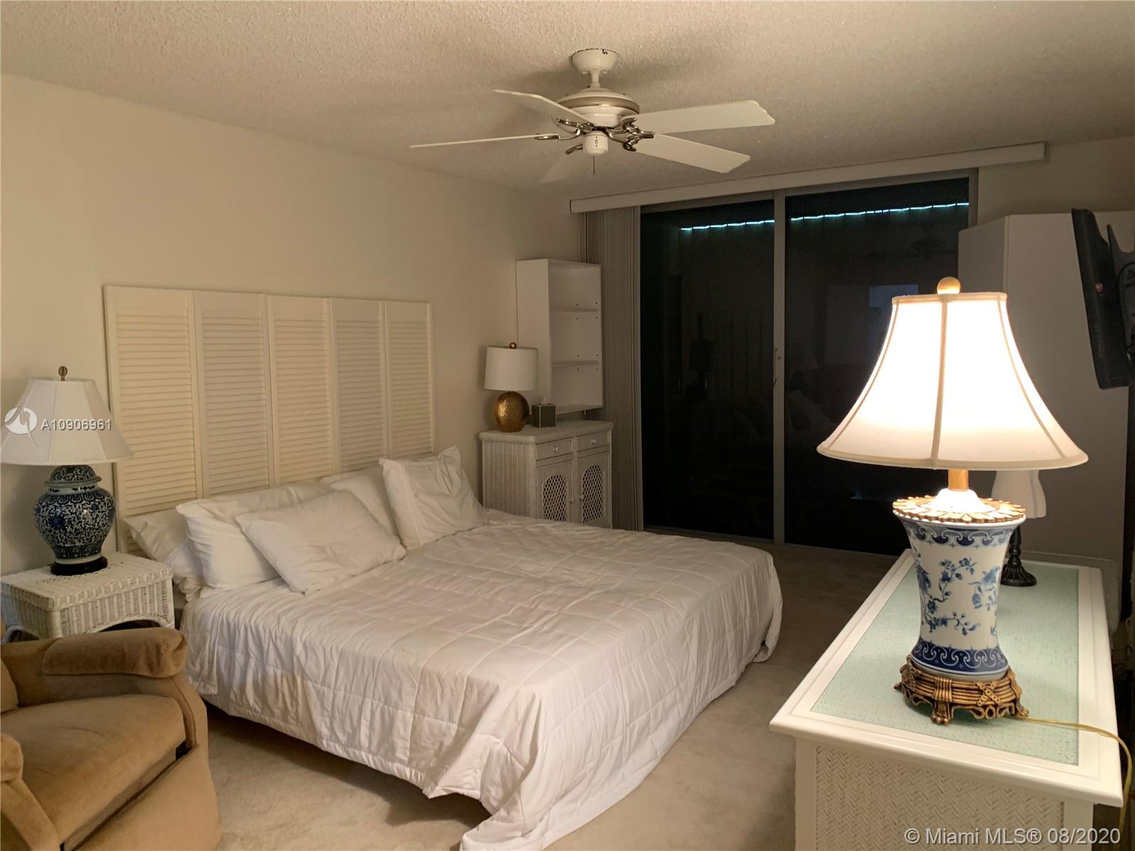 Hallandale Beach, FL 33009,2000 Atlantic Shores Blvd #212