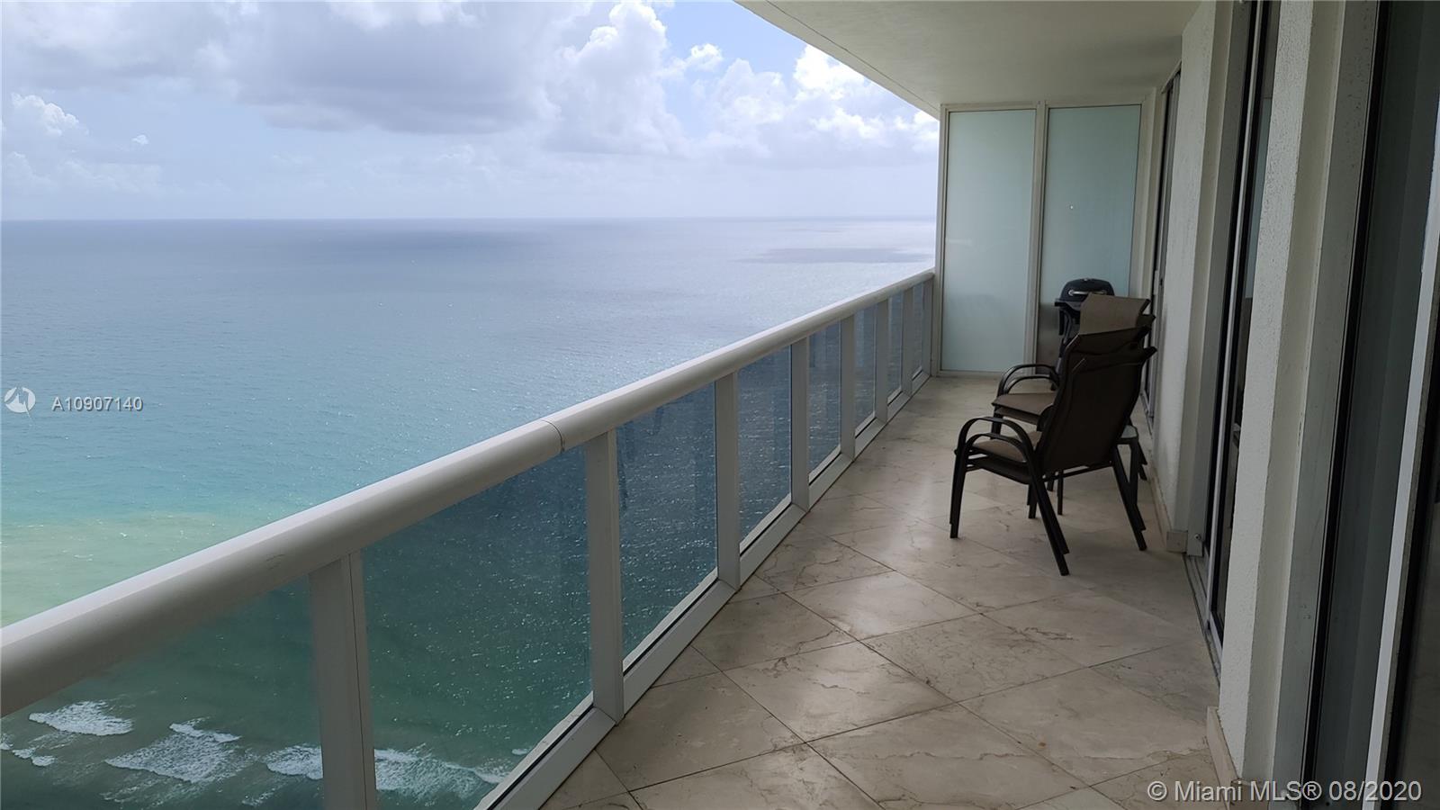 Hallandale Beach, FL 33009,1830 S Ocean Dr #4211