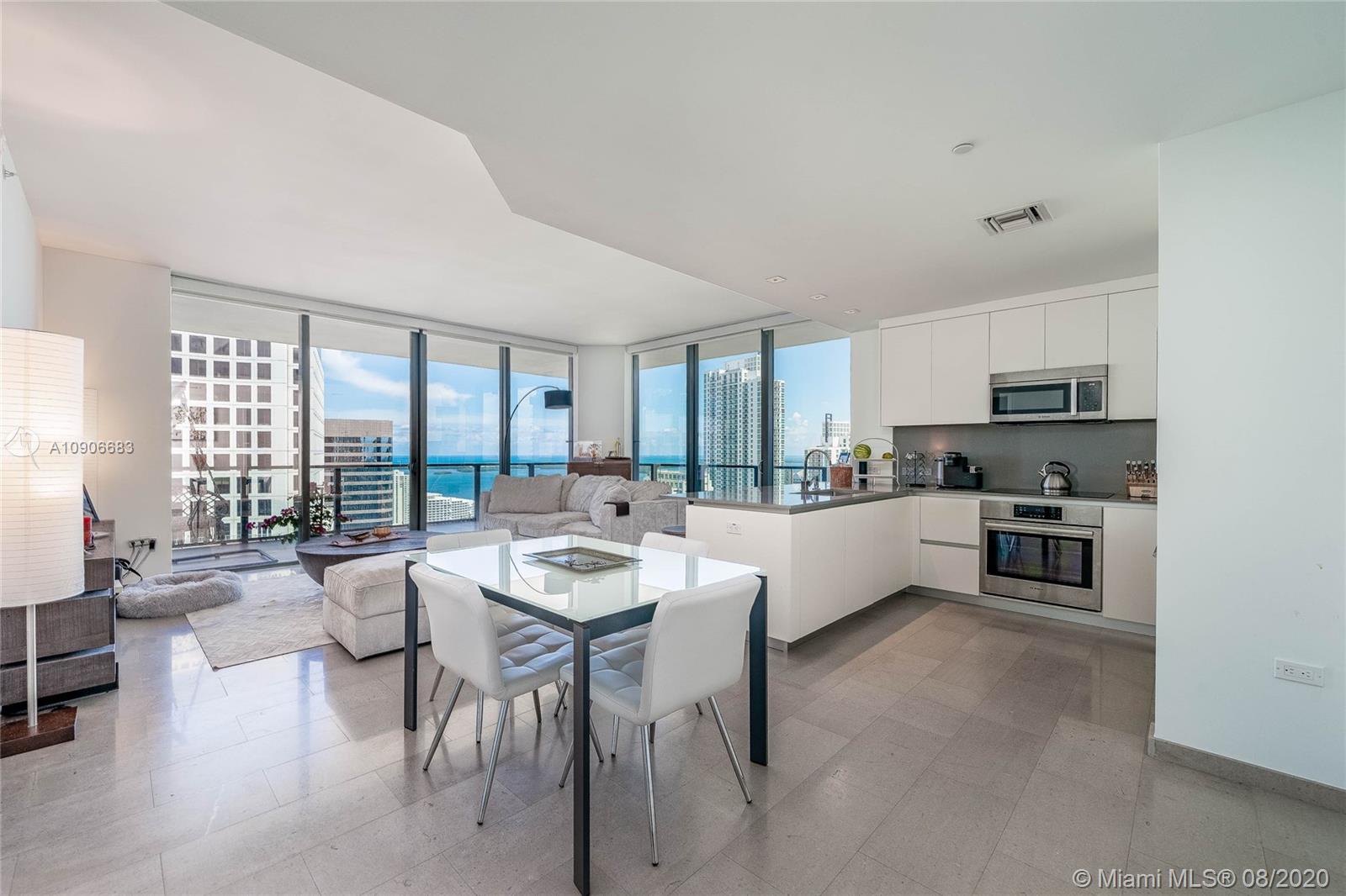 68 SE 6th St #3501, Miami, FL 33131