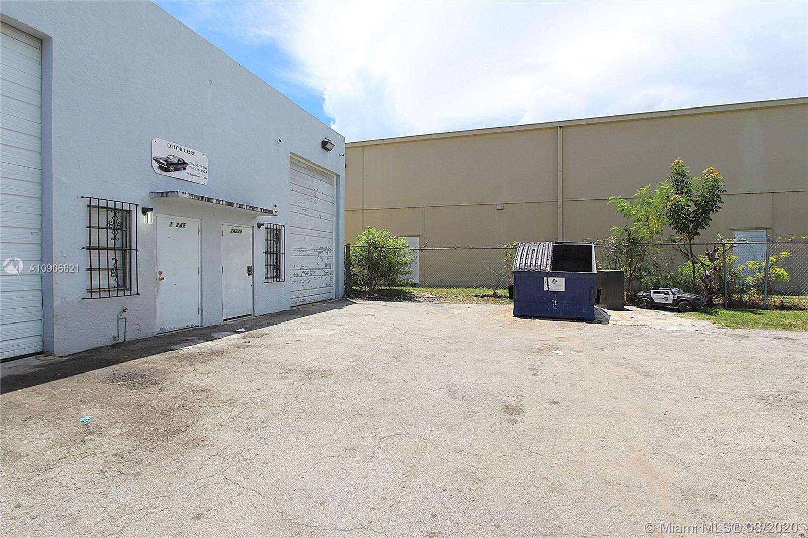 Miami, FL 33186,14244 SW 142nd Ave