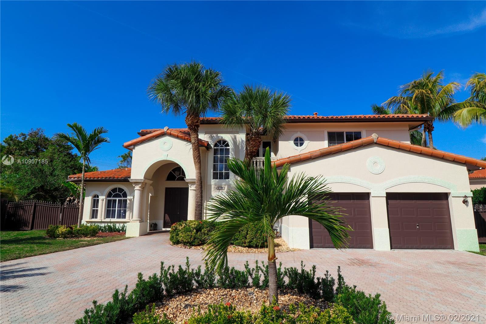 Photo 1 of 8123 158th Ter in Miami Lakes - MLS A10907185
