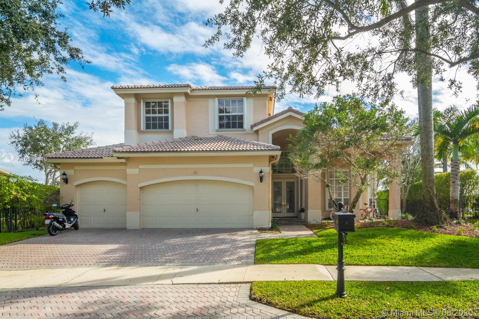 Weston, FL 33326,1418 Lantana Dr