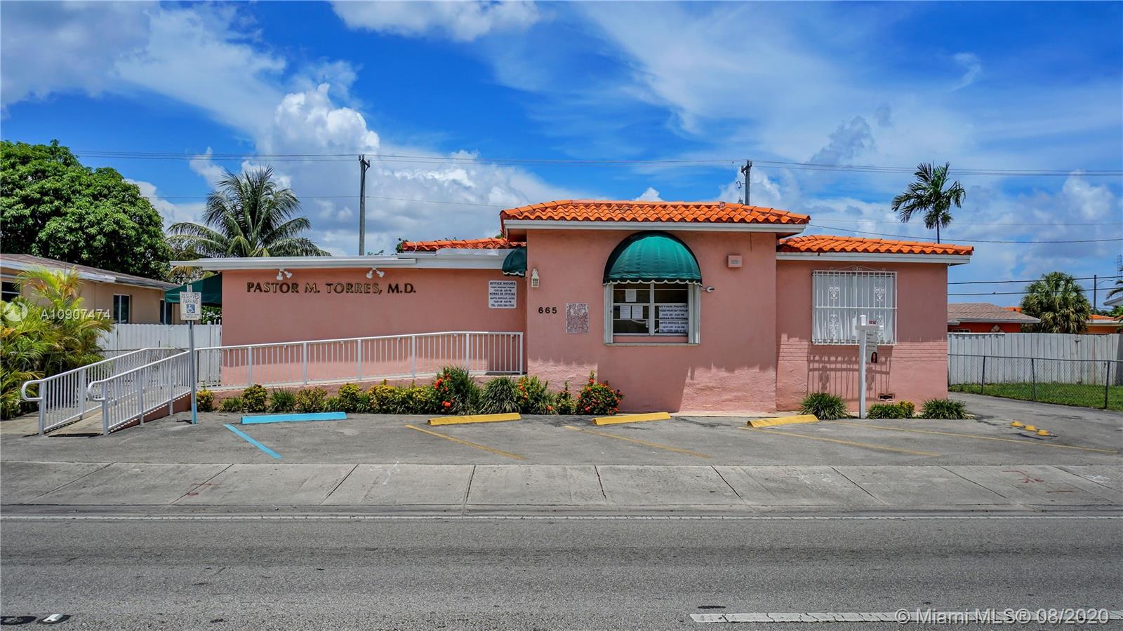 665 E 49th St, Hialeah, FL 33013
