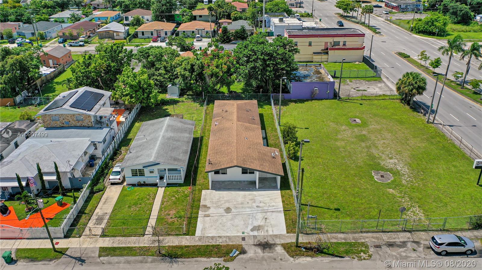 2180 NW 59th St, Miami, FL 33142