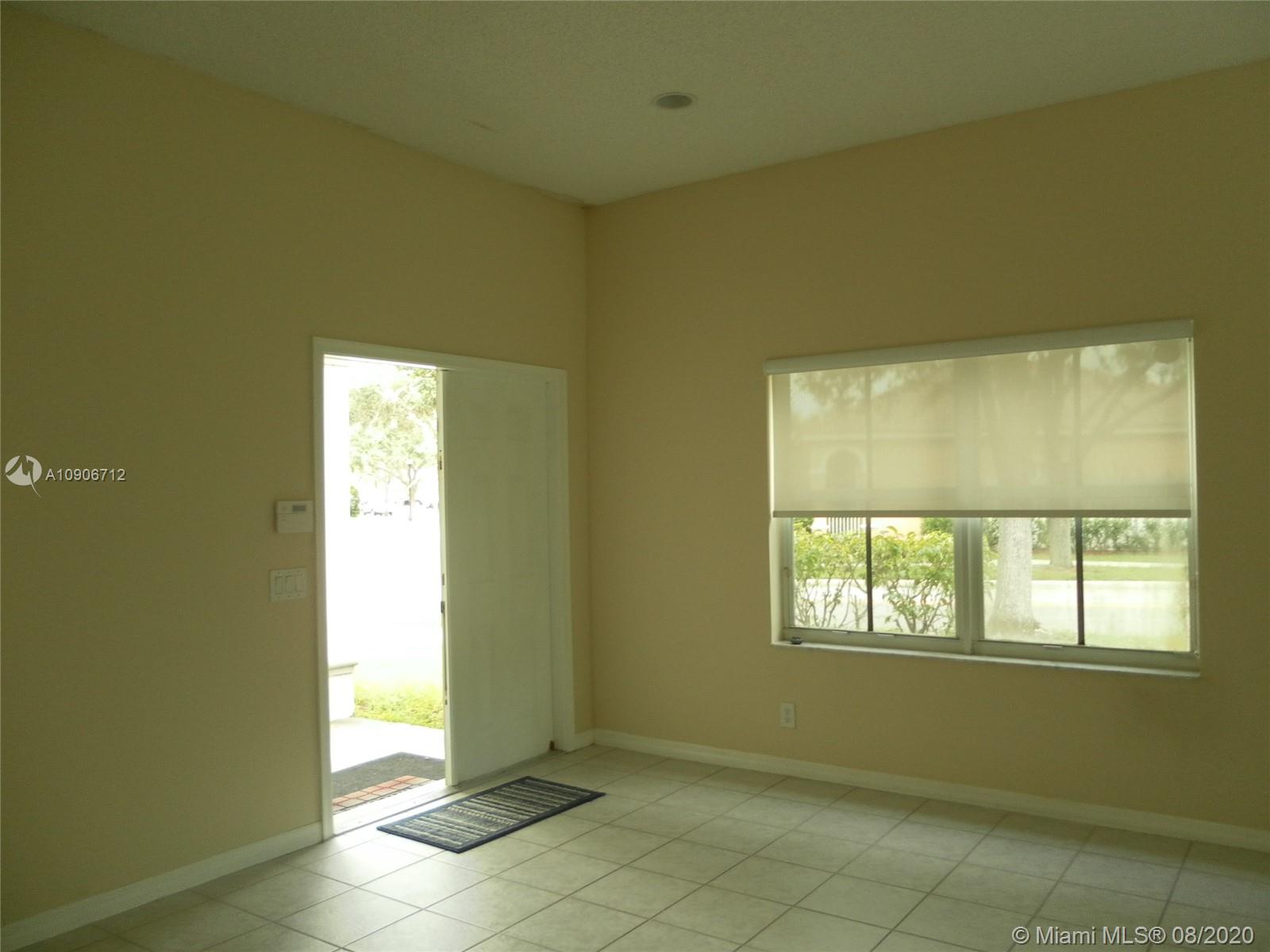 Weston, FL 33327,701 Tanglewood Cir