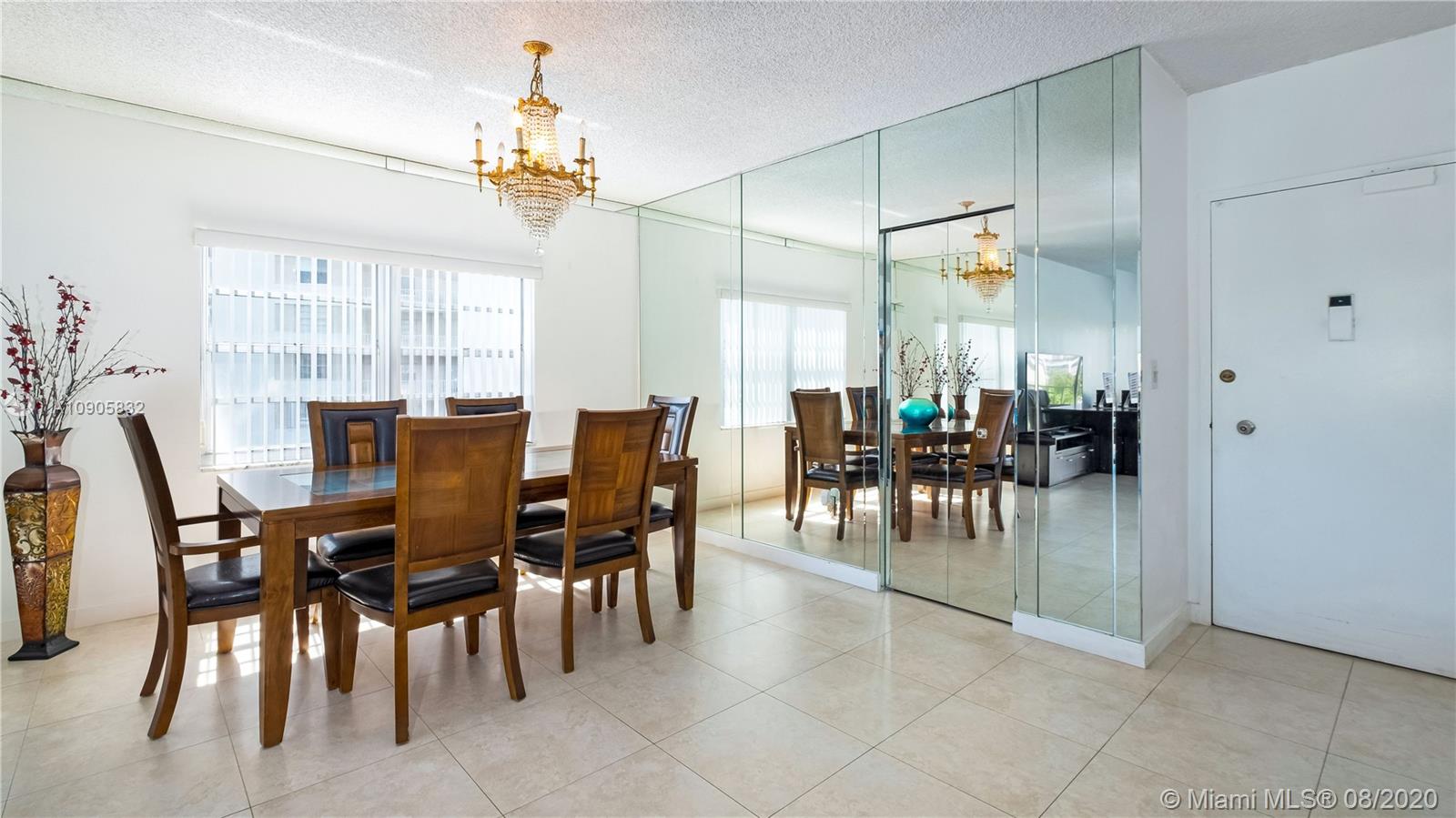 Sunny Isles Beach, FL 33160,500 Bayview Dr #331