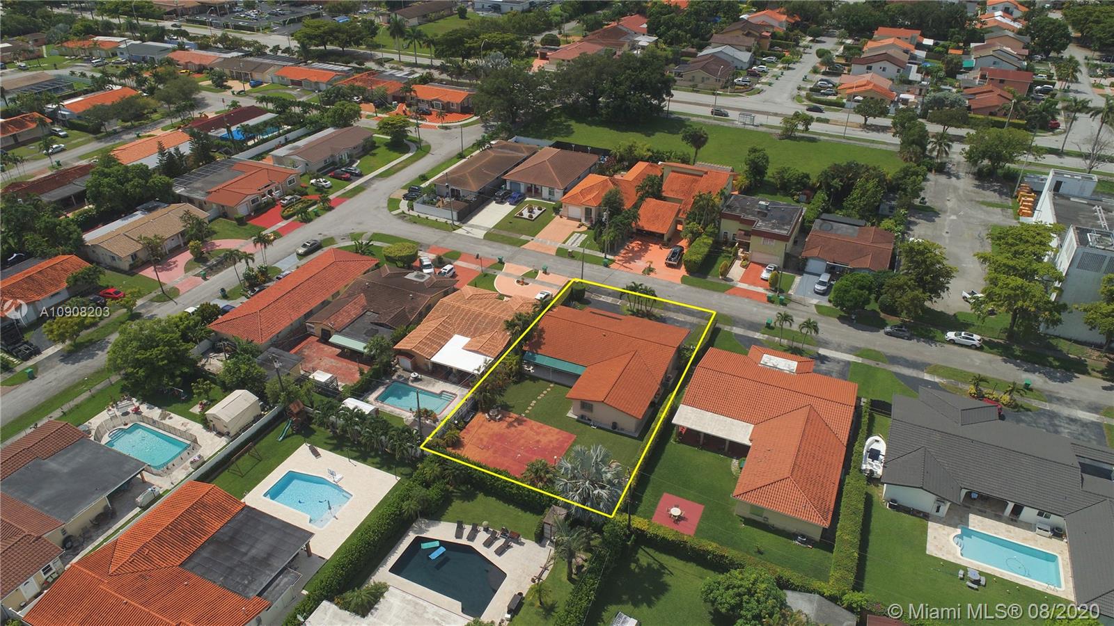 Miami, FL 33165,9931 SW 23rd St