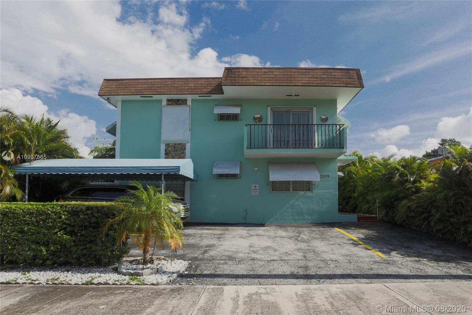 2379 NE 172nd St, North Miami Beach, FL 33160