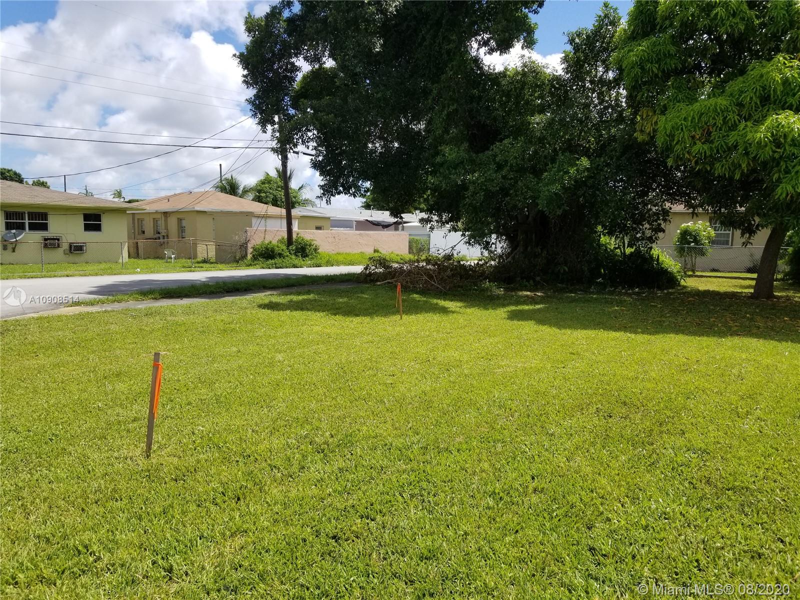 17th Ct 74th Terrace, Unincorporated Dade County, FL 33147