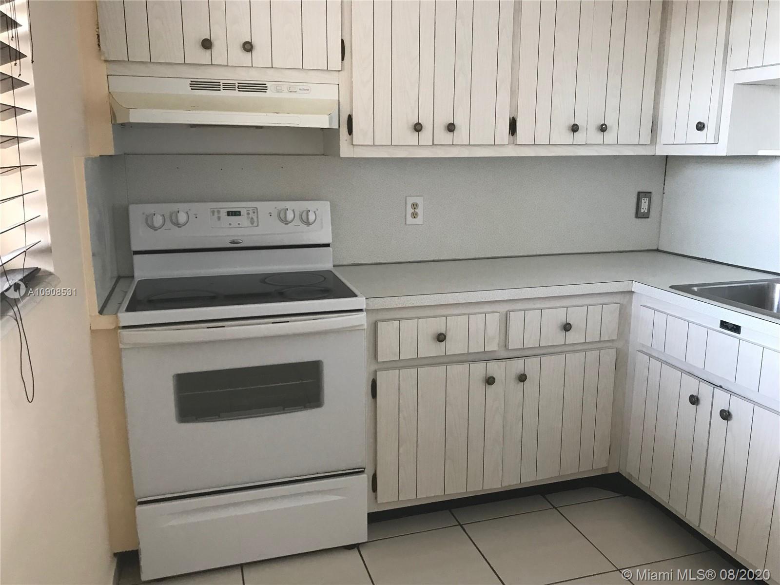 North Miami Beach, FL 33162,16410 Miami Dr #403