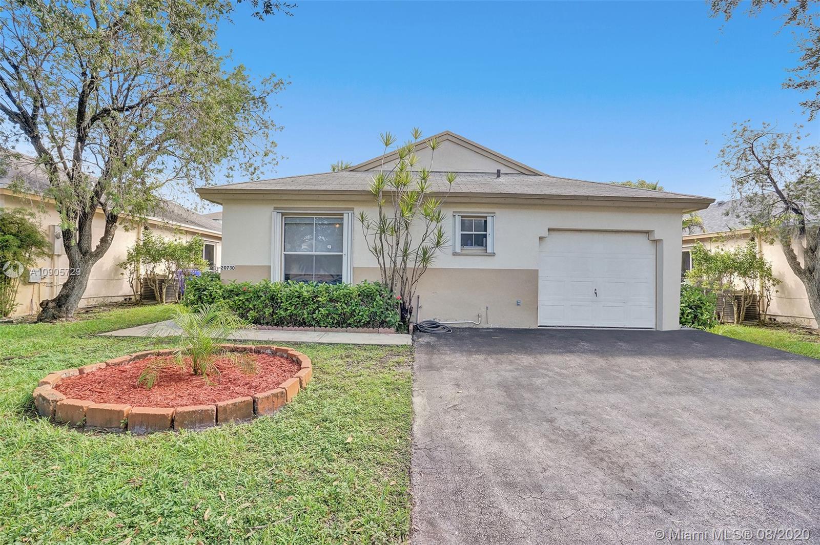 20730 NW 3rd Ct, Pembroke Pines, FL 33029