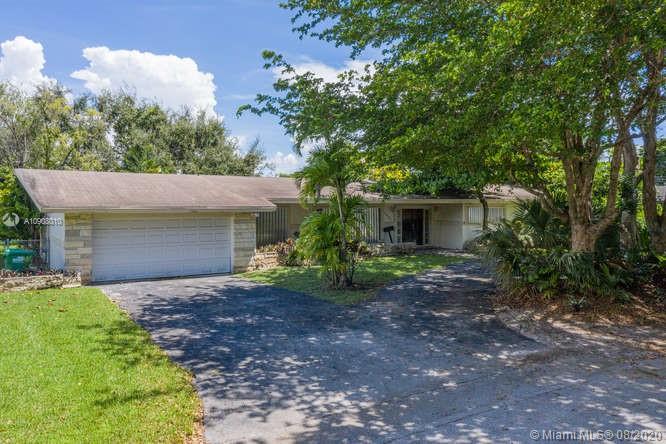 7421 SW 131st St, Pinecrest, FL 33156