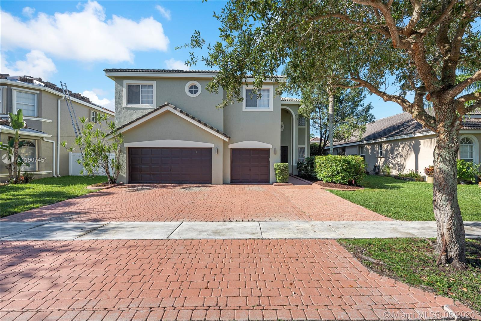 16222 SW 14th St, Pembroke Pines, FL 33027