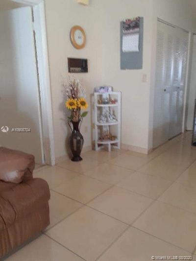 Hialeah, FL 33016,2794 W 73rd Pl