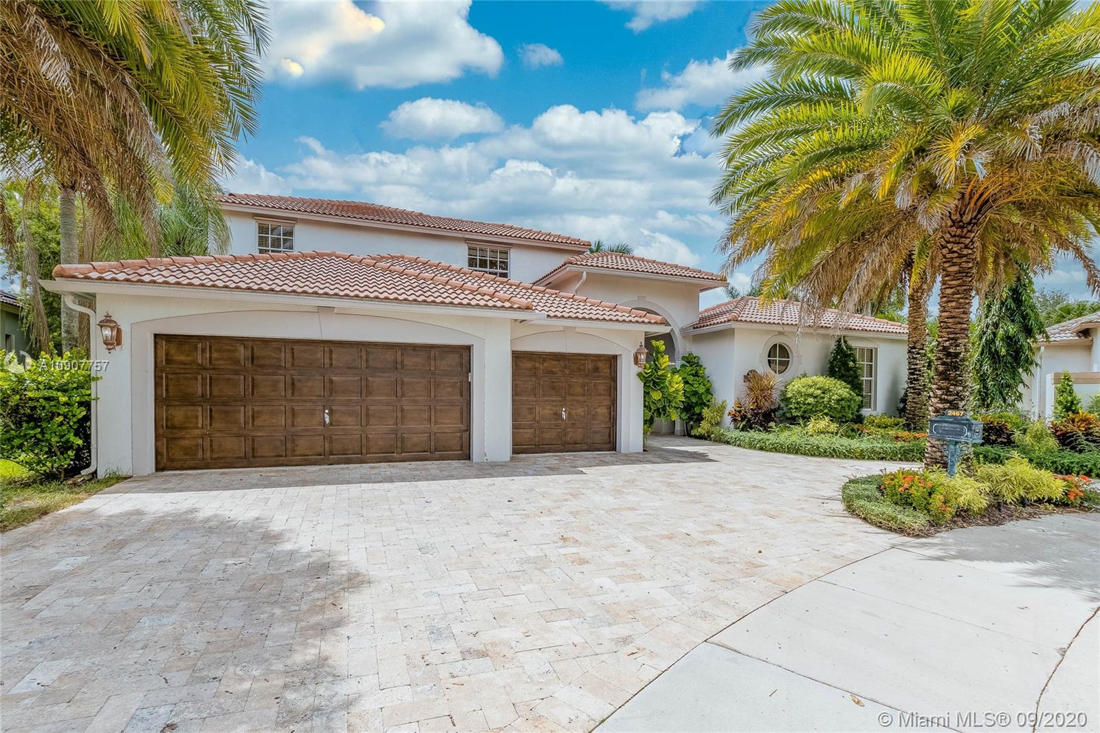 Weston, FL 33327,2467 Eagle Run Dr