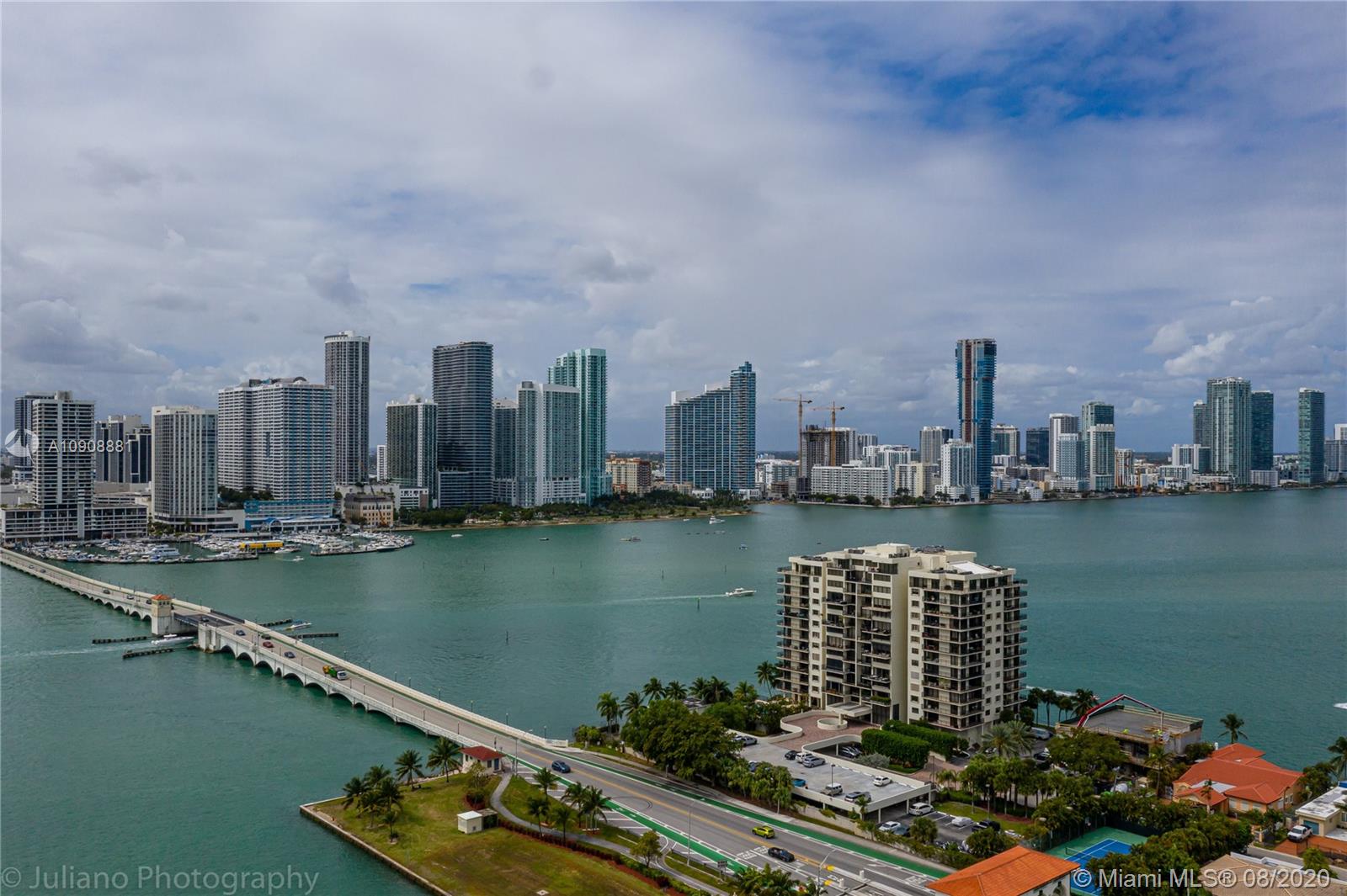 801 N Venetian Dr #907,  Miami Beach,  FL 33139