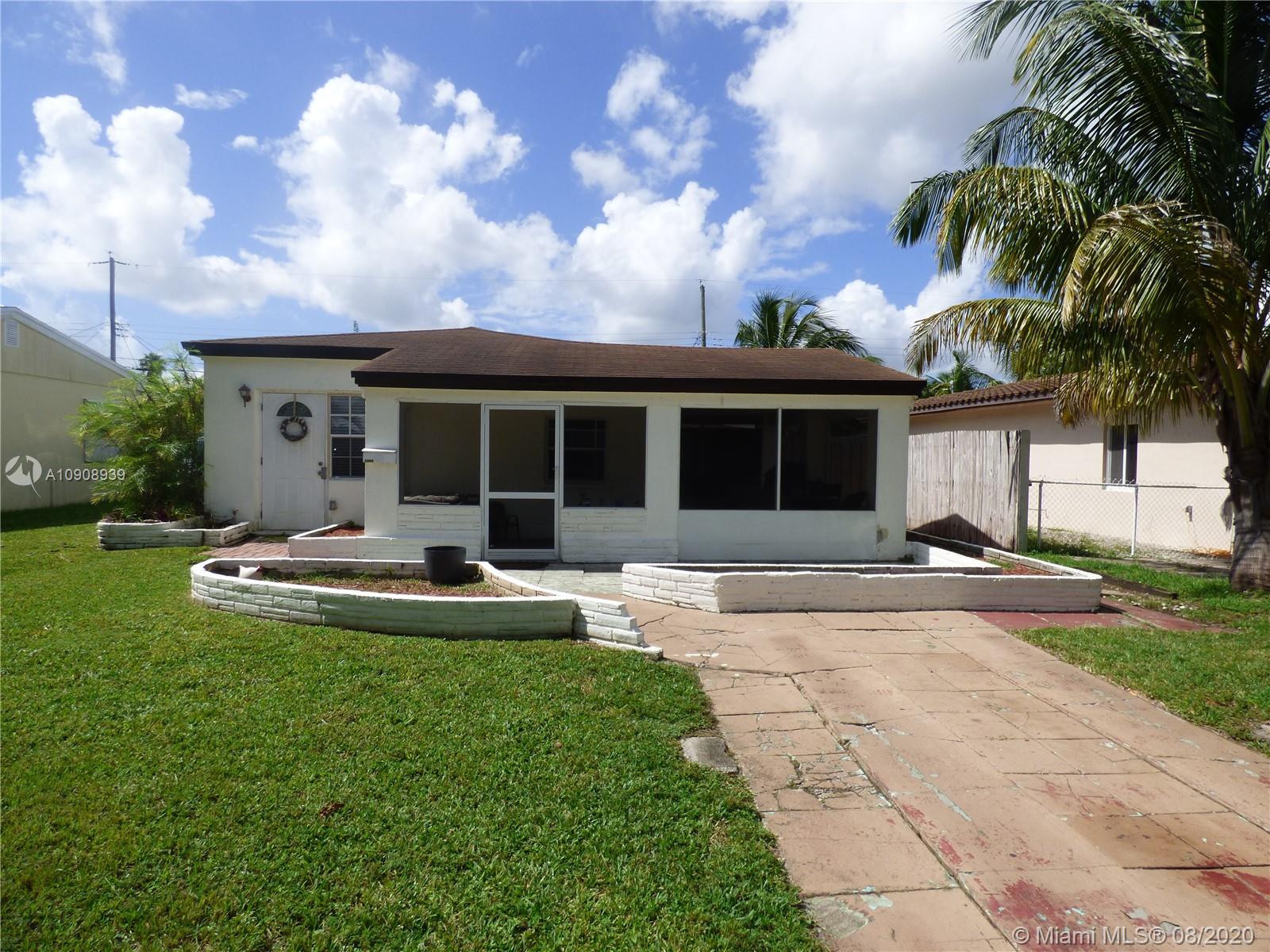 1348 NE 177th St, North Miami Beach, FL 33162