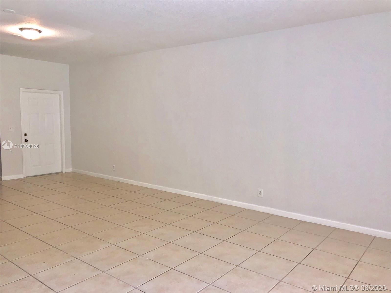 Weston, FL 33332,4070 Timber Cove Ln #4070