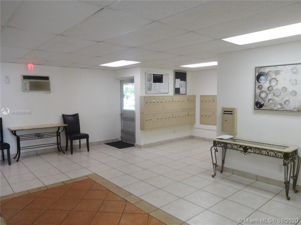 Hallandale Beach, FL 33009,1000 NE 14th Ave #206