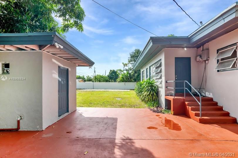 Miami Gardens, FL 33054,15801 NW 38th Ct