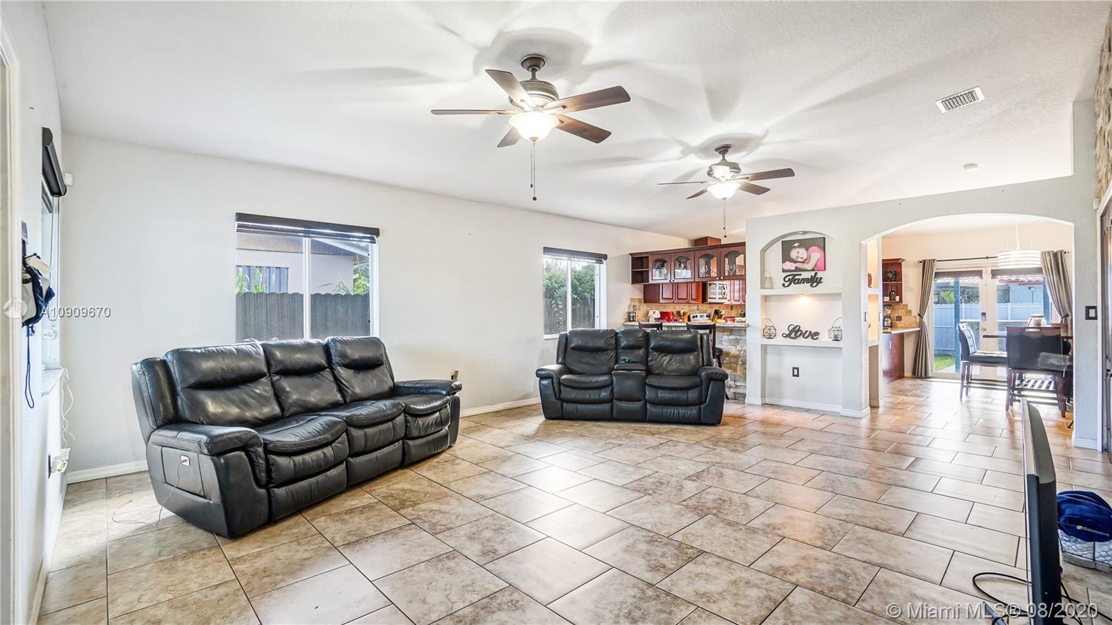 Homestead, FL 33032,27842 SW 130th Ct