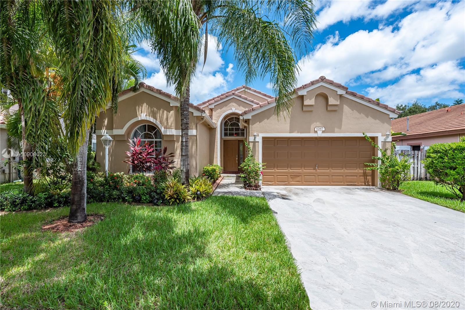 1267 NW 144th Ter,  Pembroke Pines,  FL 33028