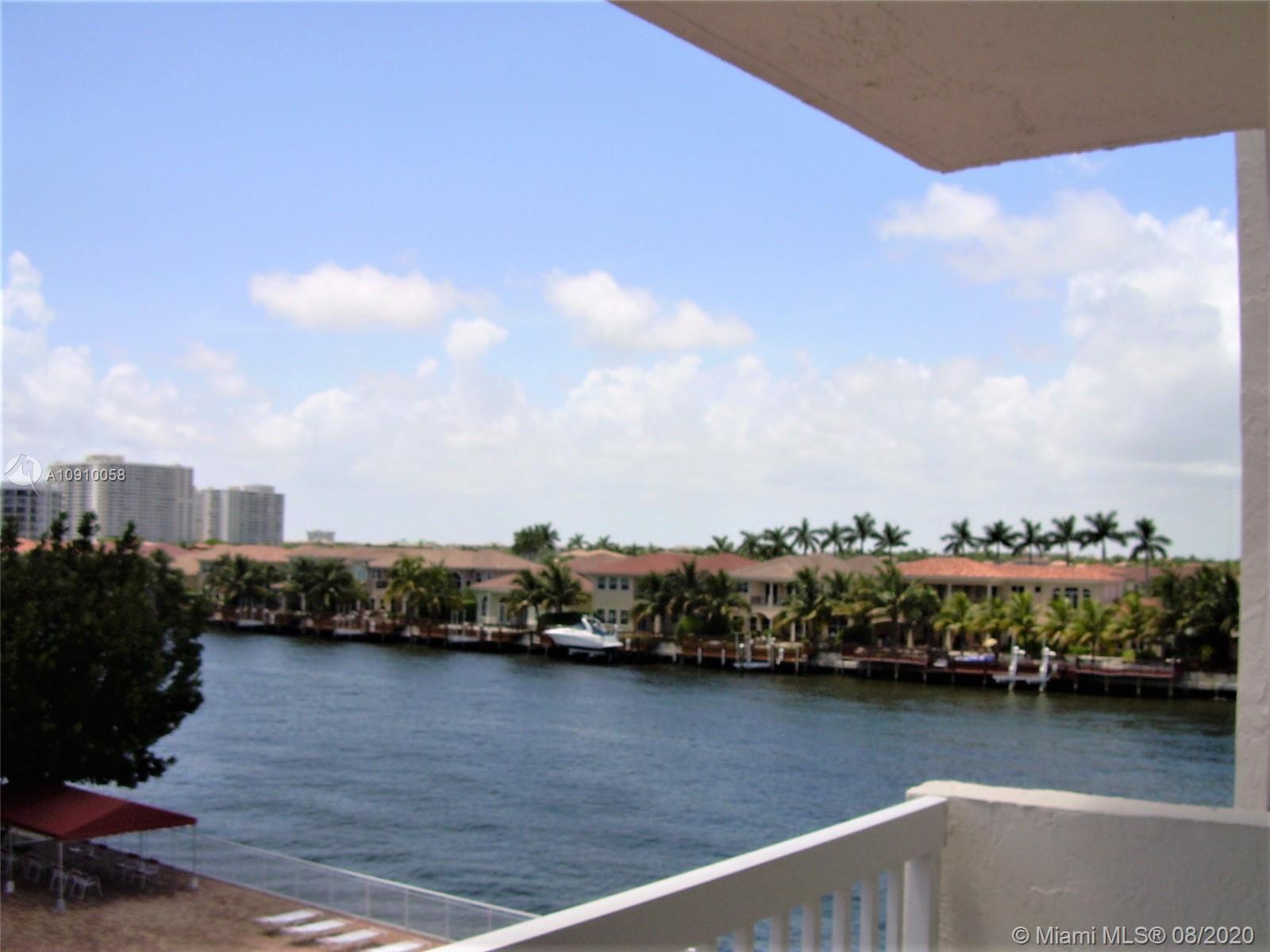 Hollywood, FL 33019,1500 S Ocean Dr #4K