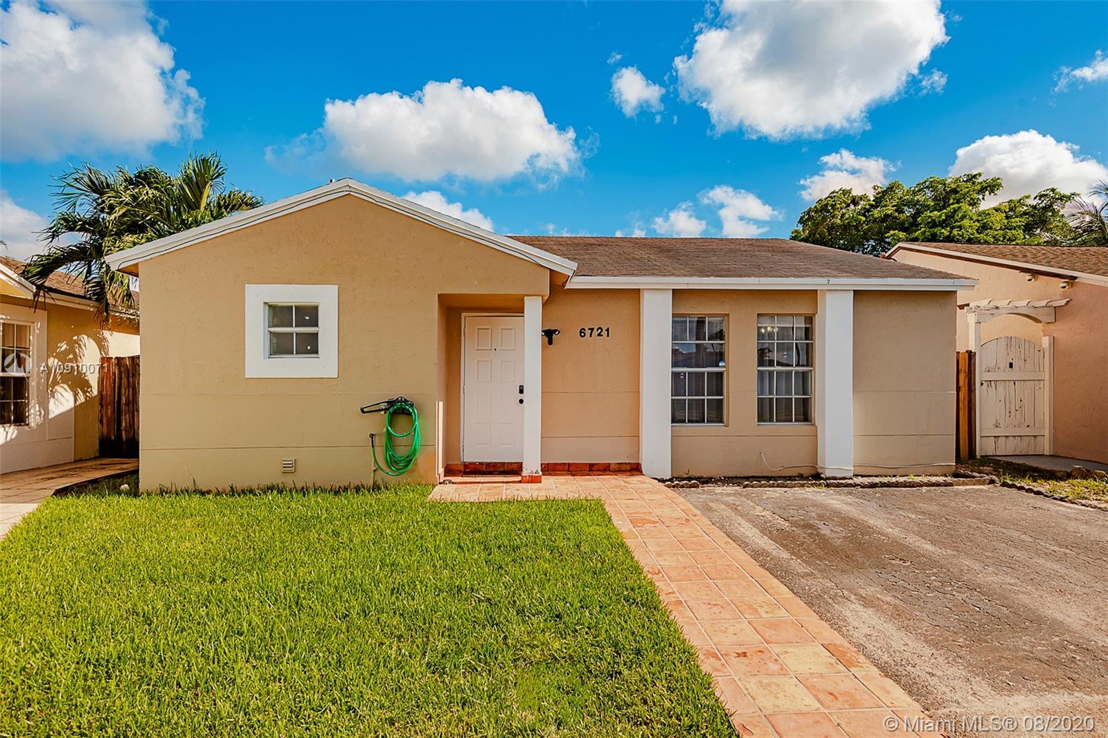 6721 NW 199th Ter, Hialeah, FL 33015