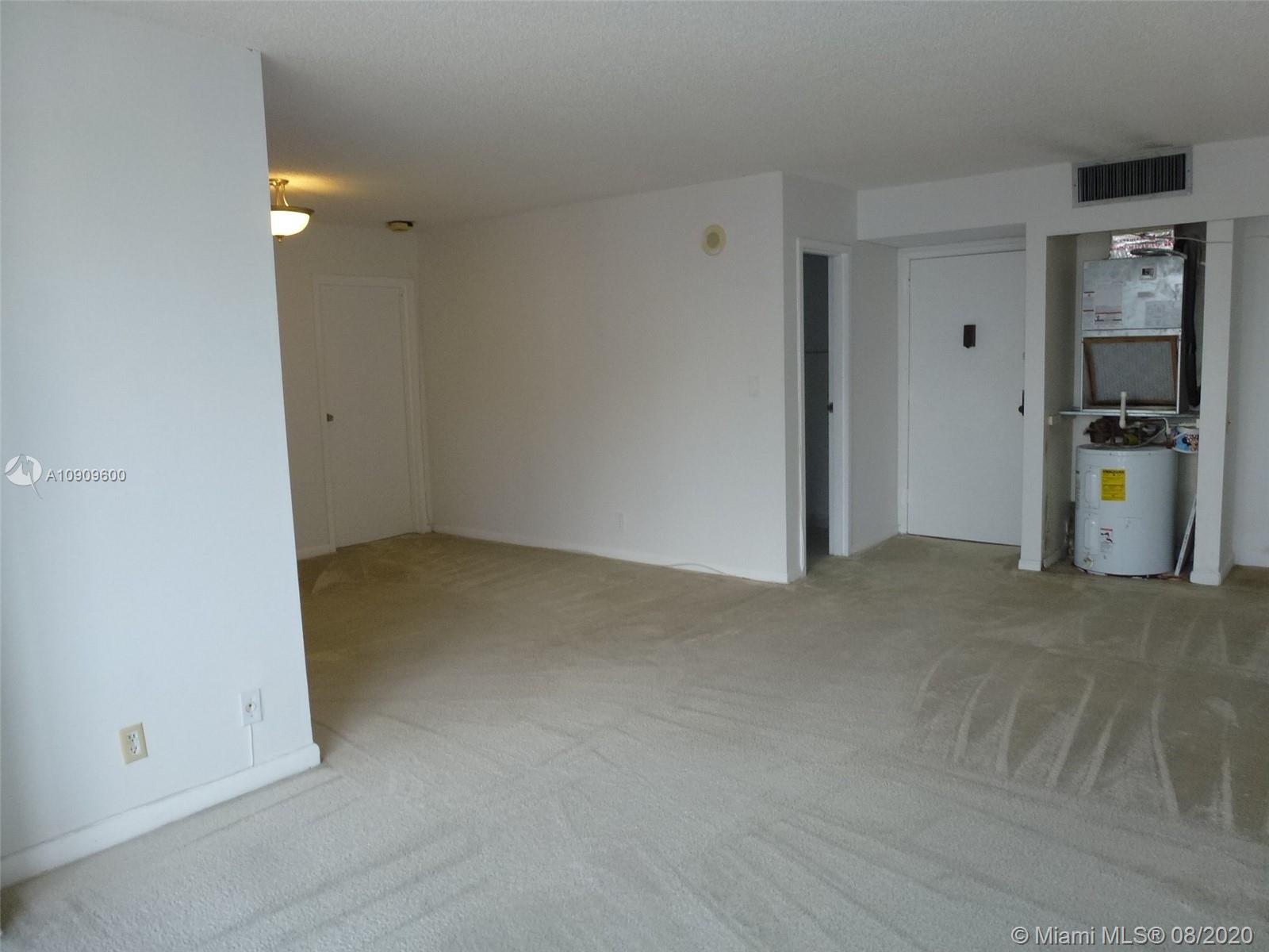 Sunny Isles Beach, FL 33160,16919 N Bay Rd #915