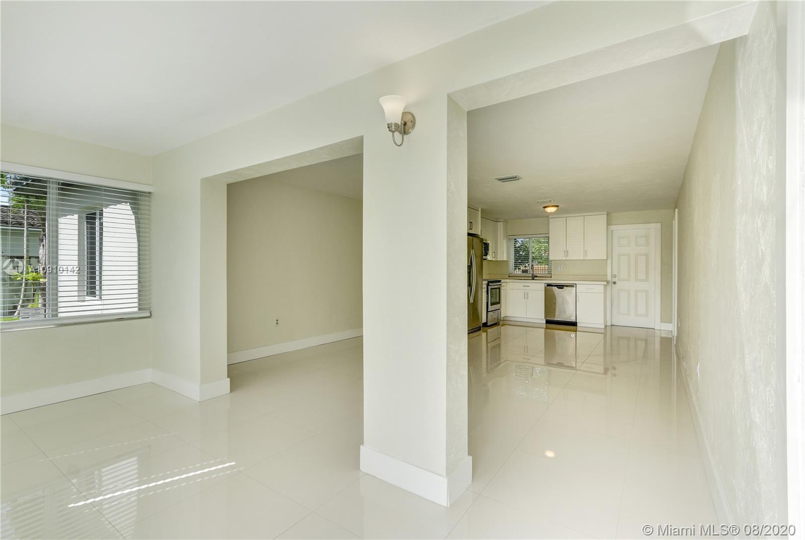 South Miami, FL 33155,4140 SW 60th Pl