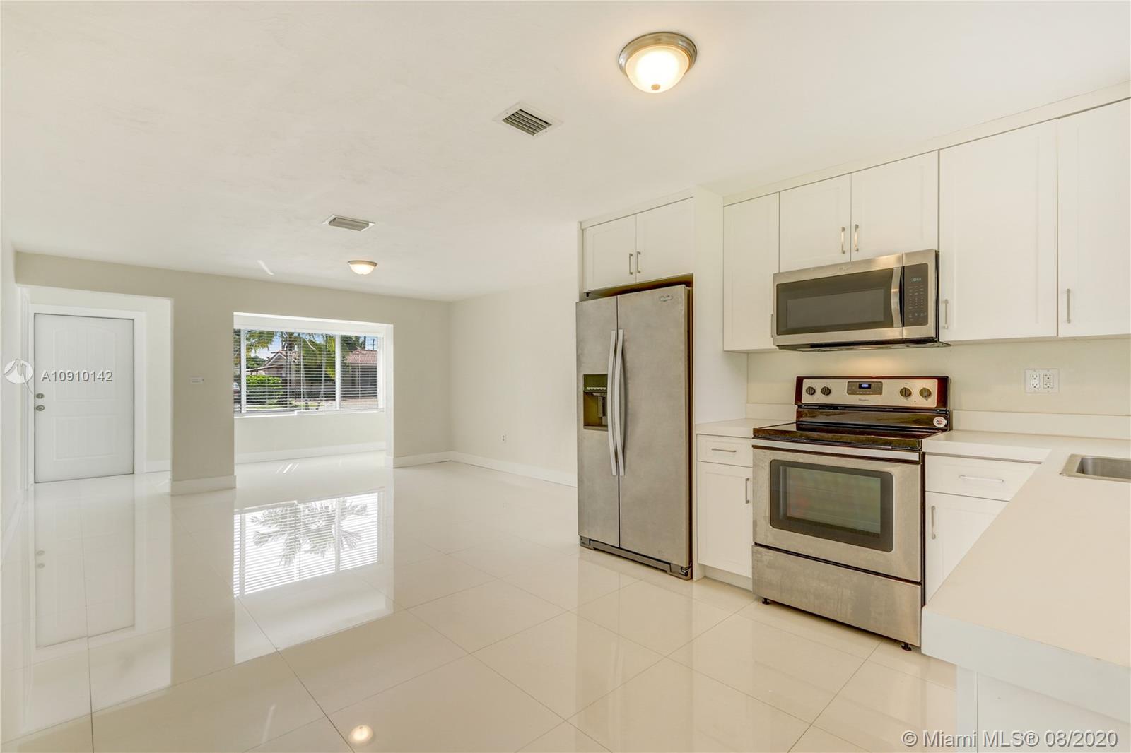 South Miami, FL 33155,4140 SW 60th Pl