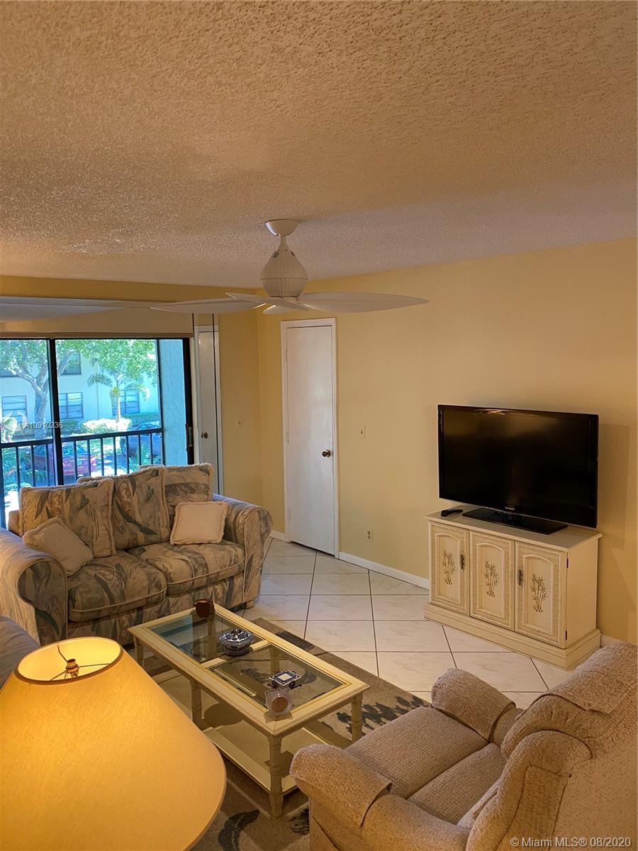 Boynton Beach, FL 33436,9900 Pineapple Tree Dr #203