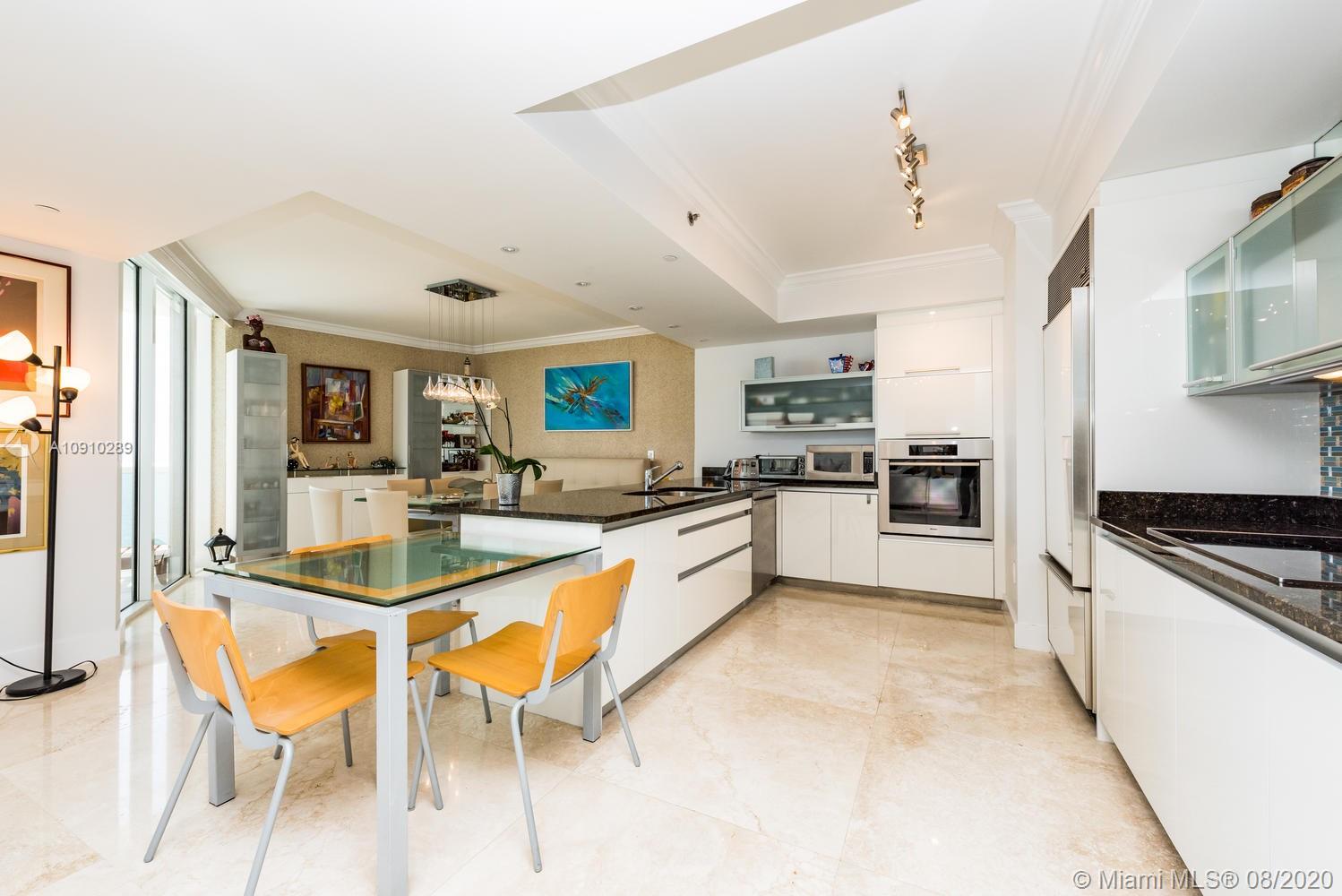 Sunny Isles Beach, FL 33160,17201 Collins Ave #2908