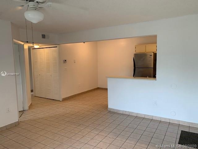 Pembroke Pines, FL 33025,301 Palm Way #104