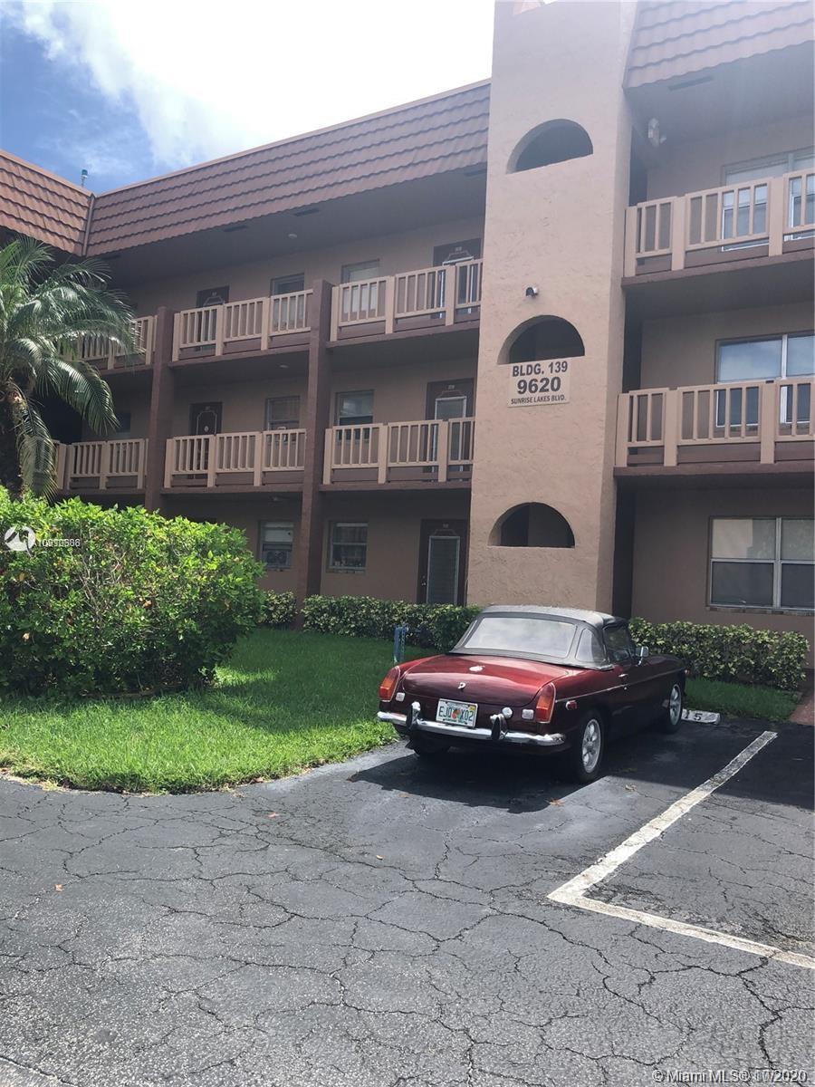 9620 Sunrise Lakes Blvd #104, Sunrise, FL 33322