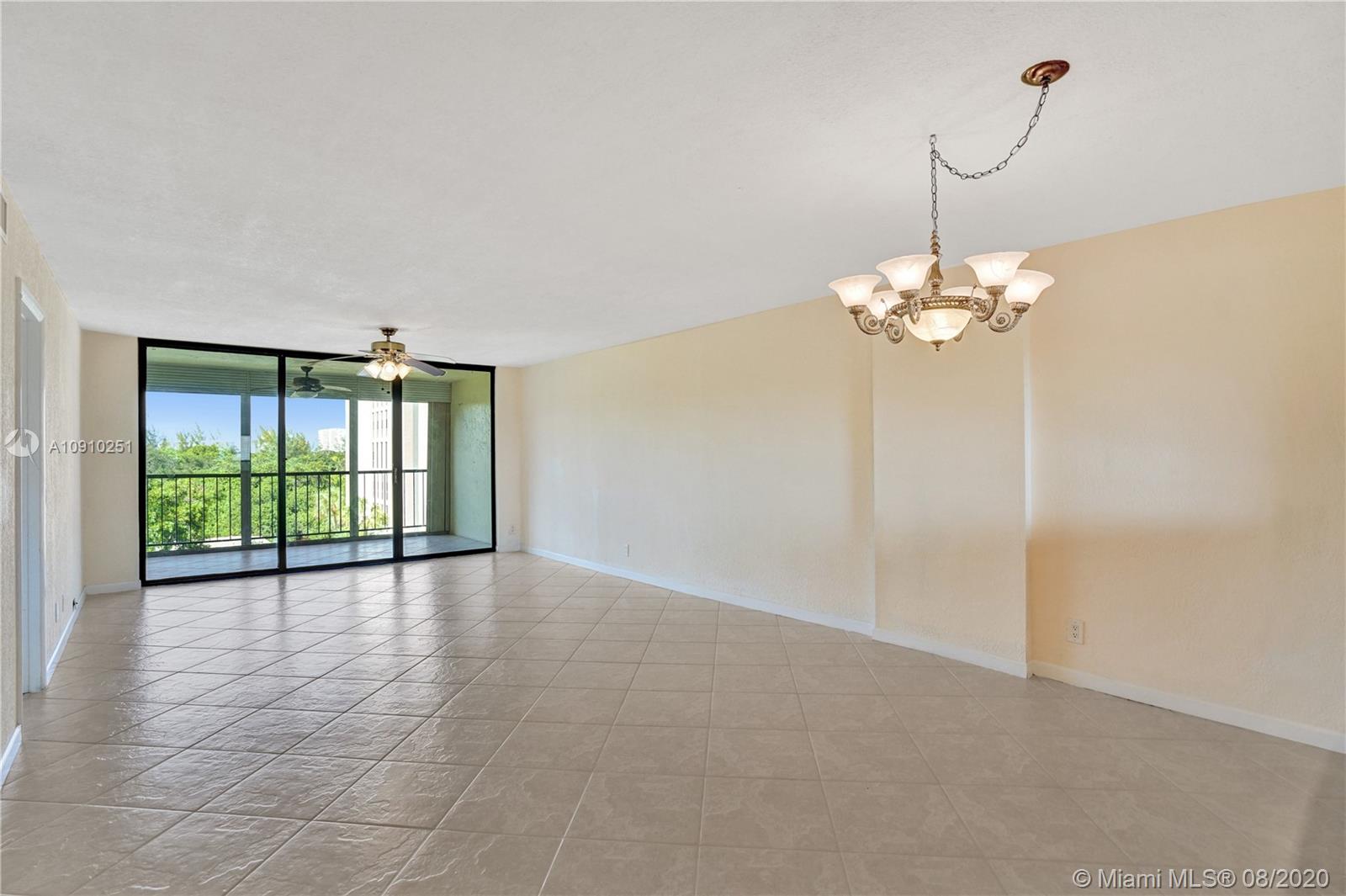 Deerfield Beach, FL 33441,1629 Riverview Rd #519