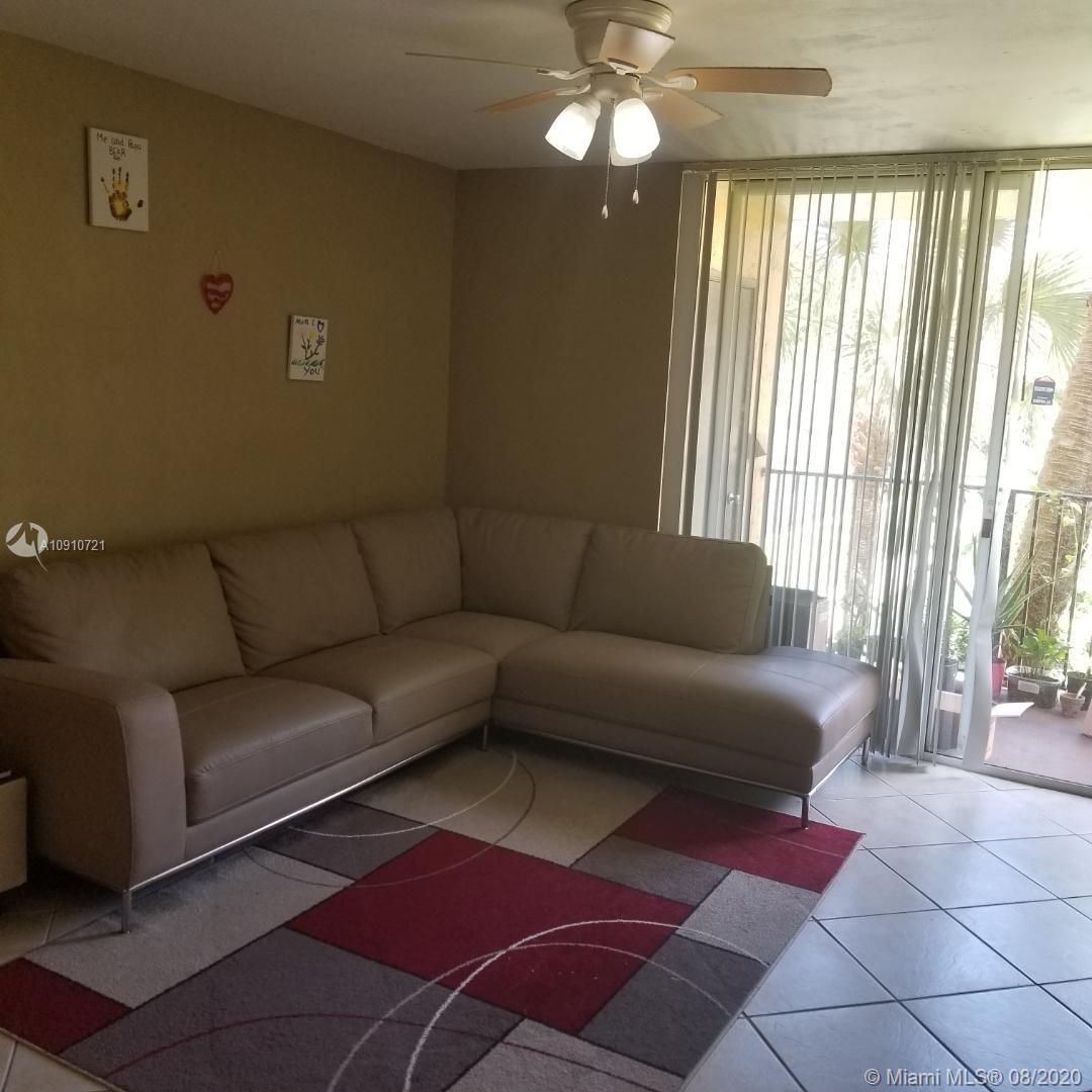 Plantation, FL 33324,10773 Cleary Blvd #210