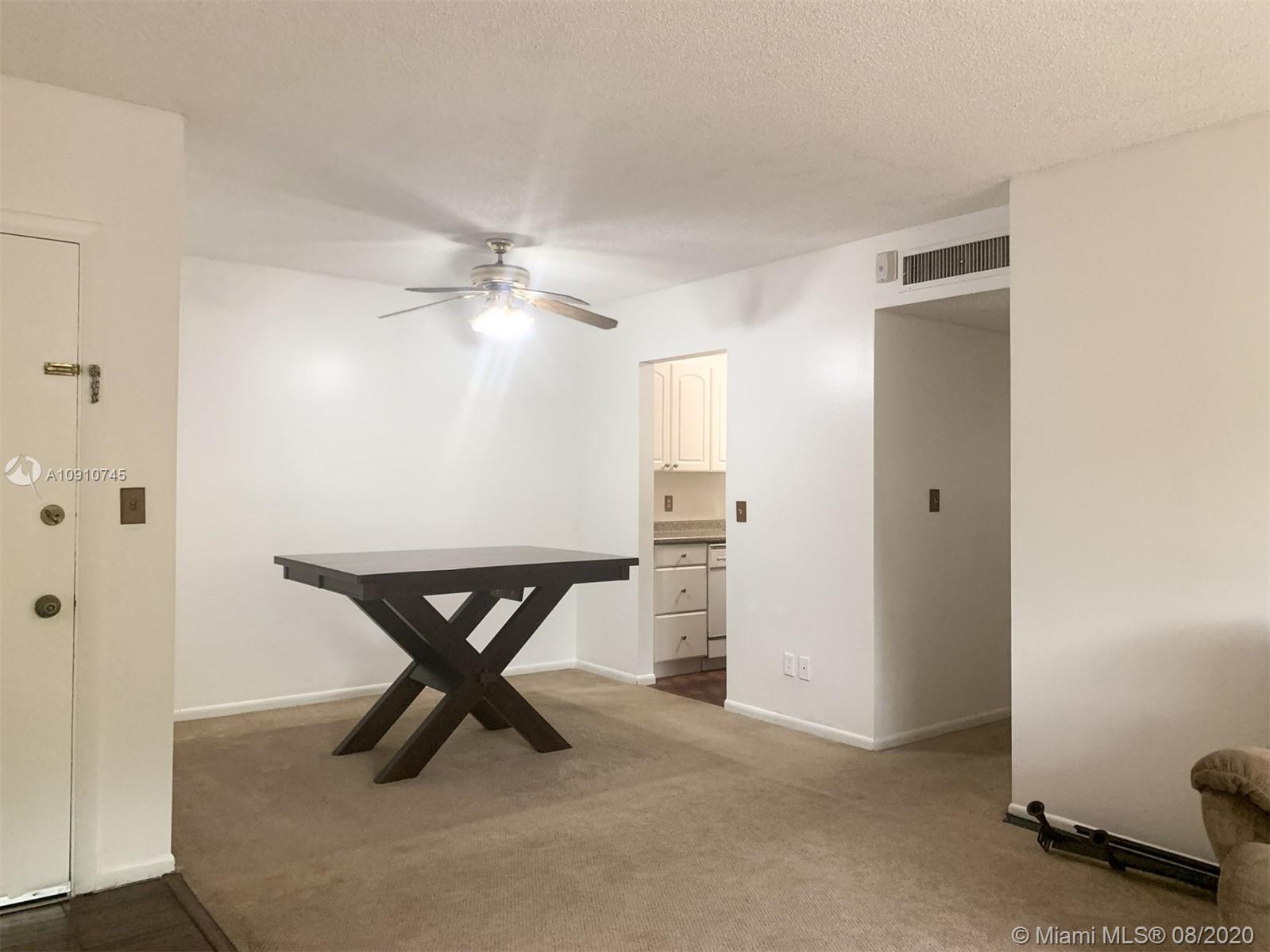 Miami, FL 33176,9000 SW 137th St #15