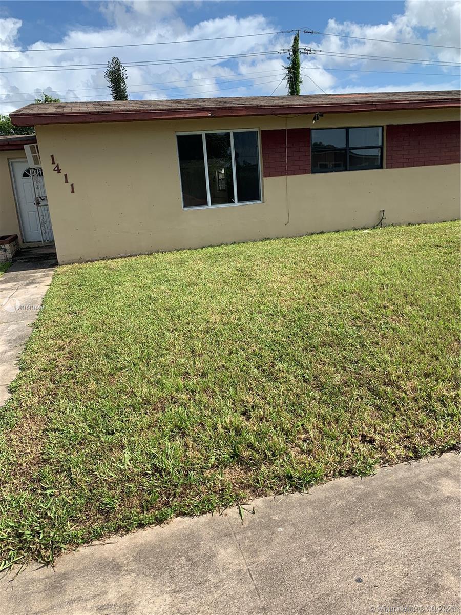 1411 NW 179th St, Miami Gardens, FL 33169