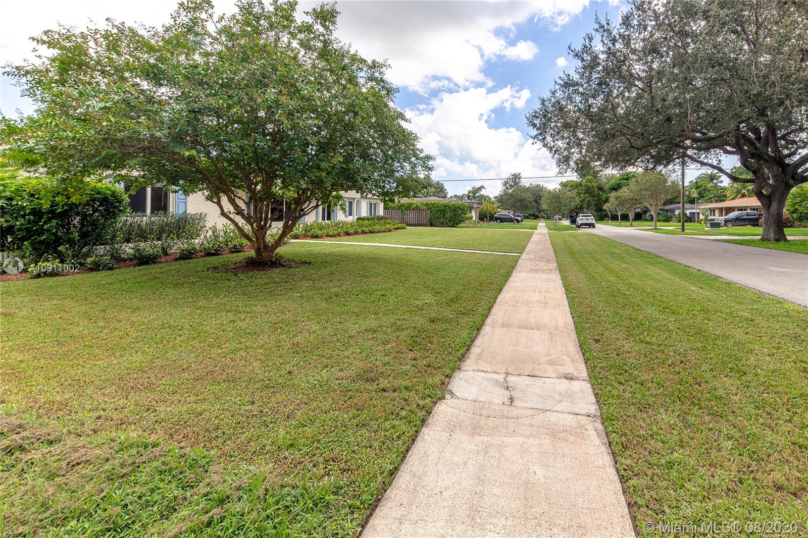 Plantation, FL 33317,740 Azalea Ct