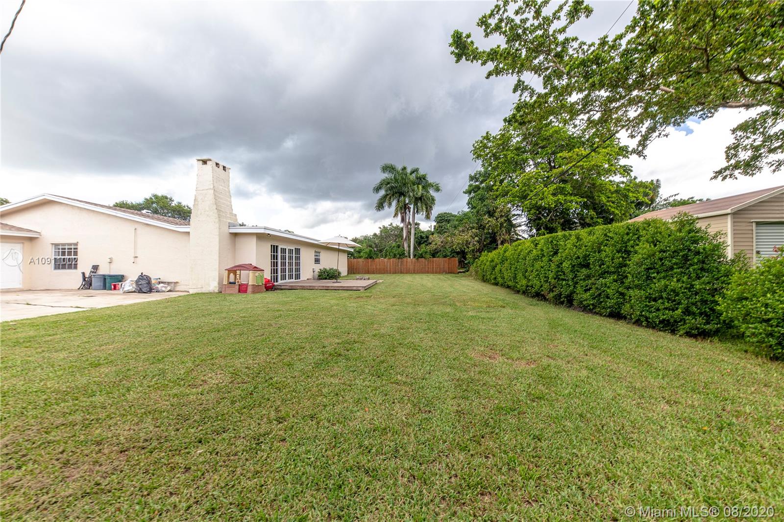 Plantation, FL 33317,740 Azalea Ct