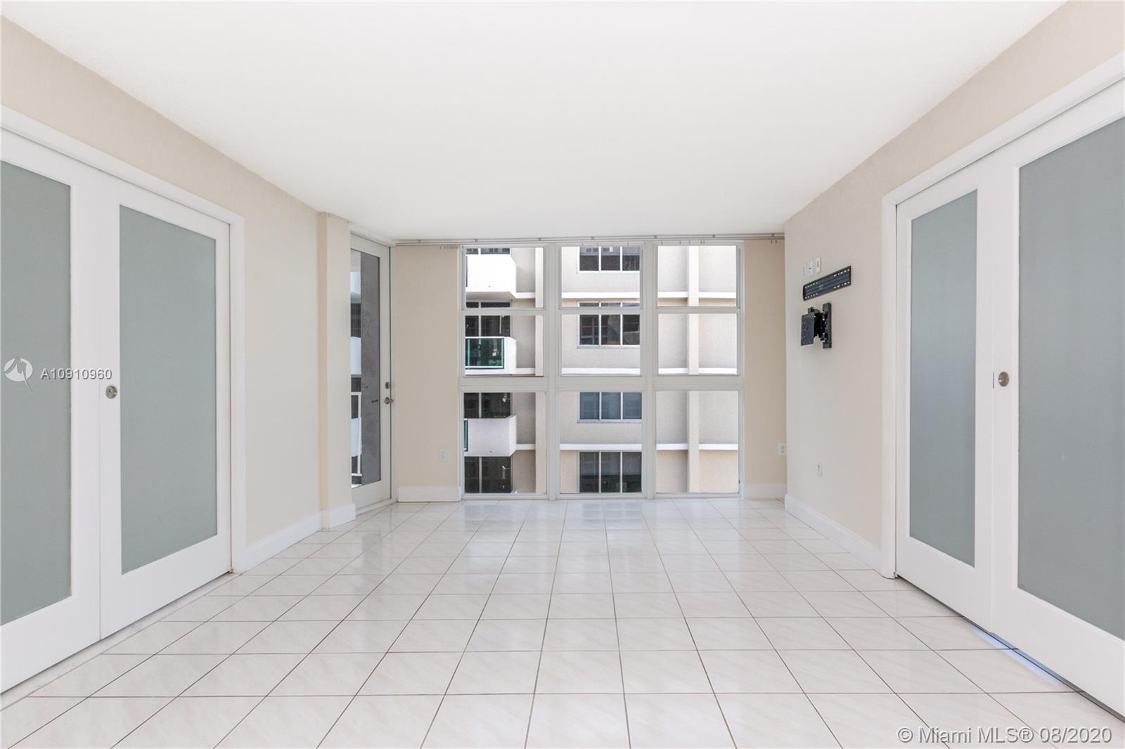 Miami Beach, FL 33139,1228 West Ave #1215