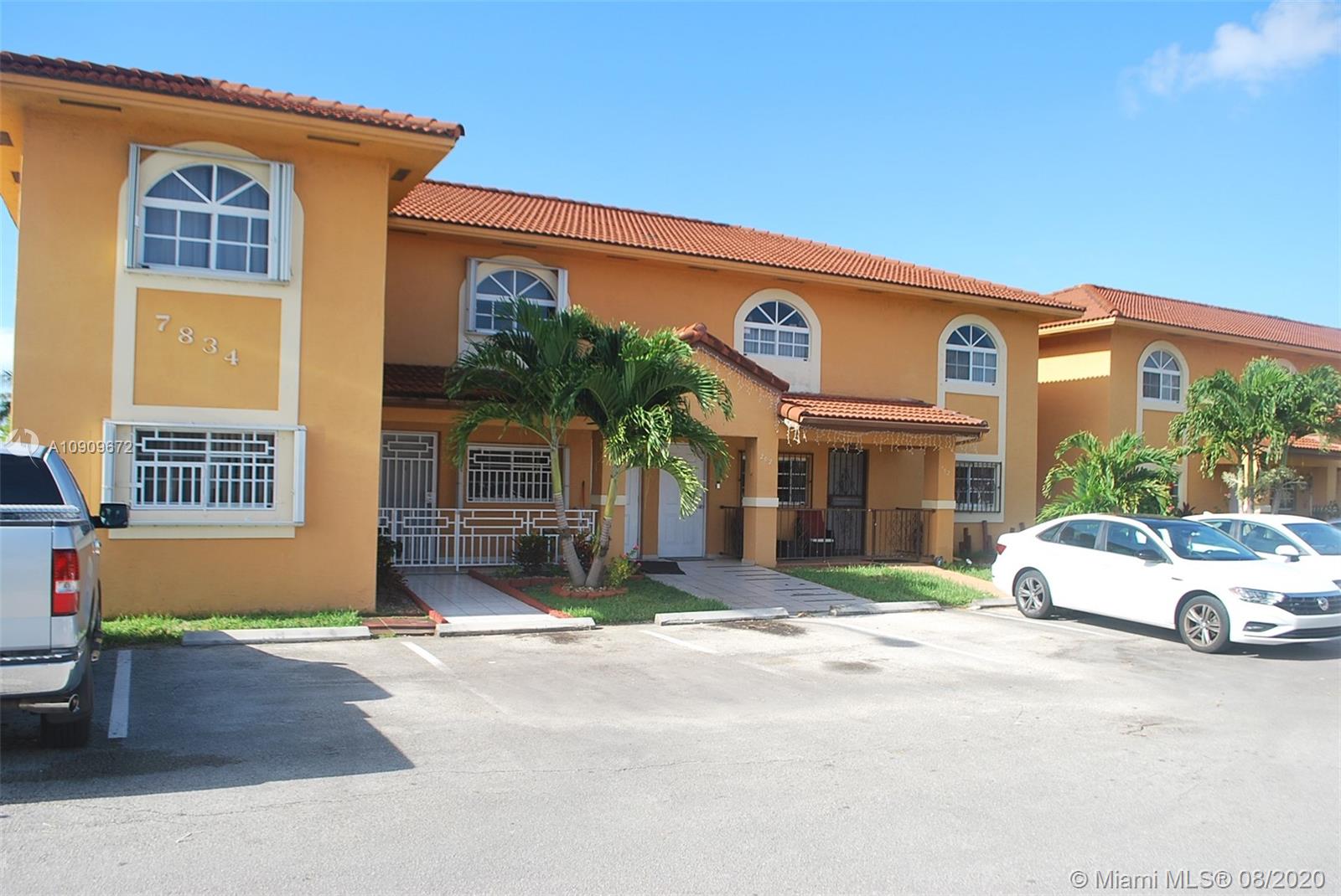 7834 W 34th Ln #27-102, Hialeah, FL 33018