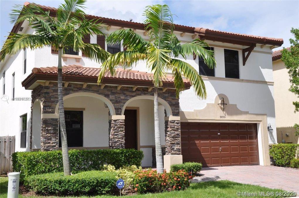 Photo 2 of 9855 86th Ter in Doral - MLS A10916283