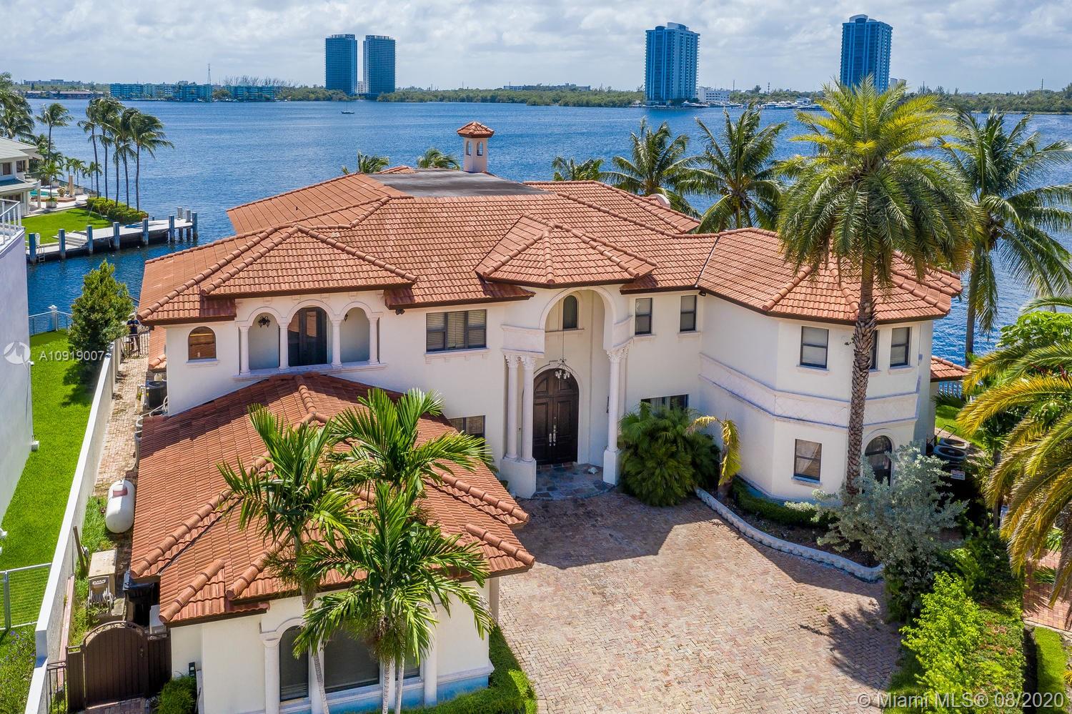 North Miami Beach Luxury Homes For Sale